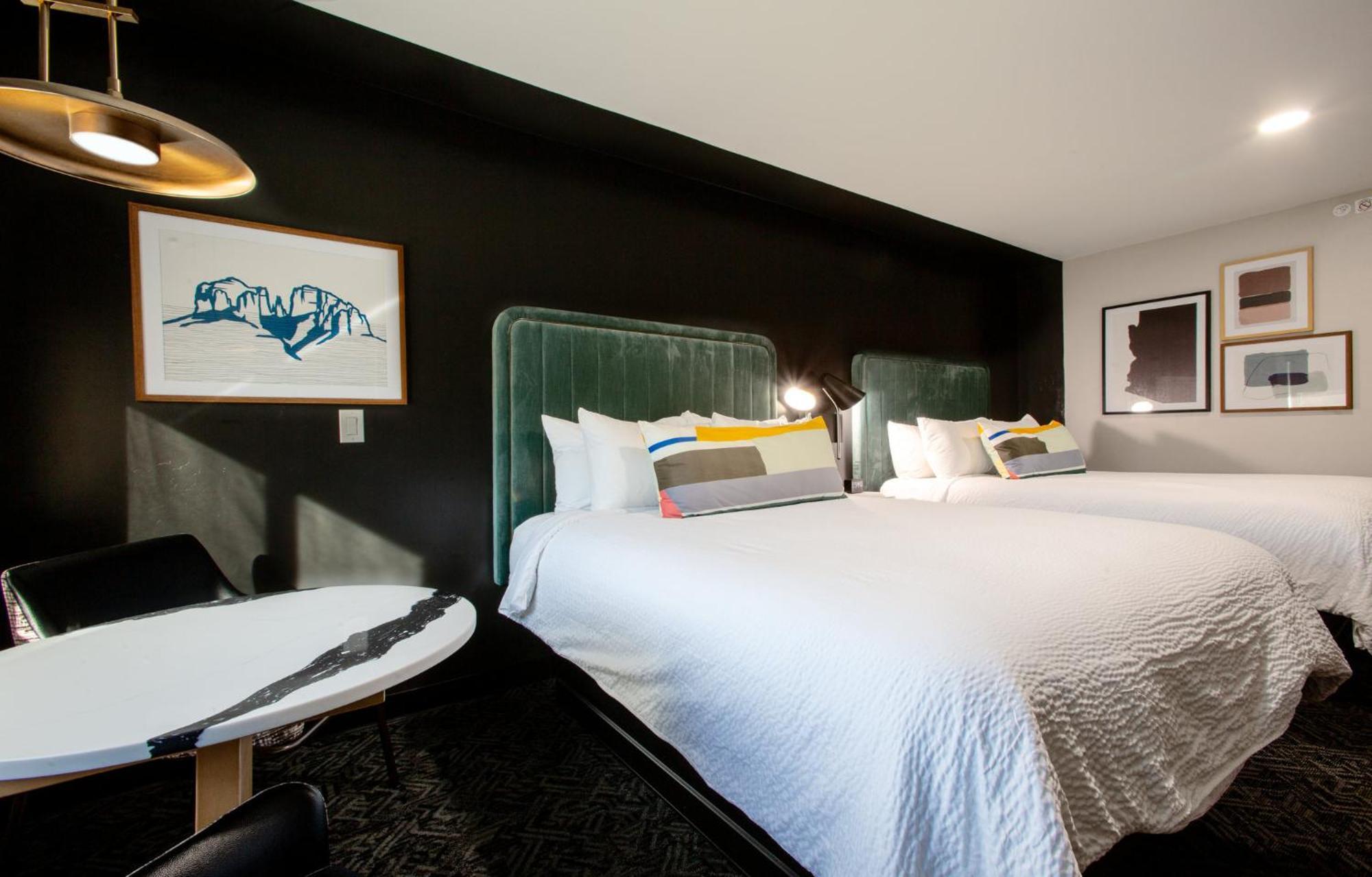 Voco Flagstaff By Ihg Hotel Exterior photo