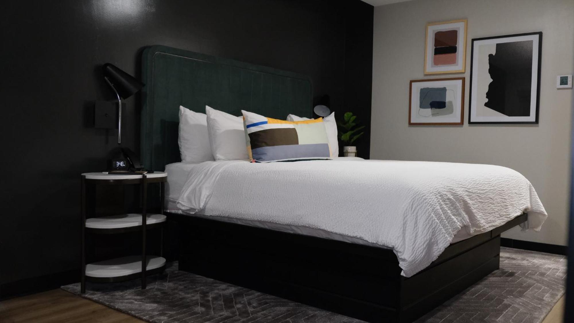 Voco Flagstaff By Ihg Hotel Exterior photo