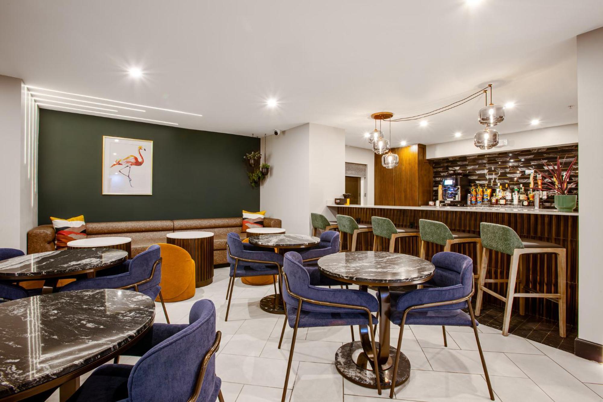 Voco Flagstaff By Ihg Hotel Exterior photo